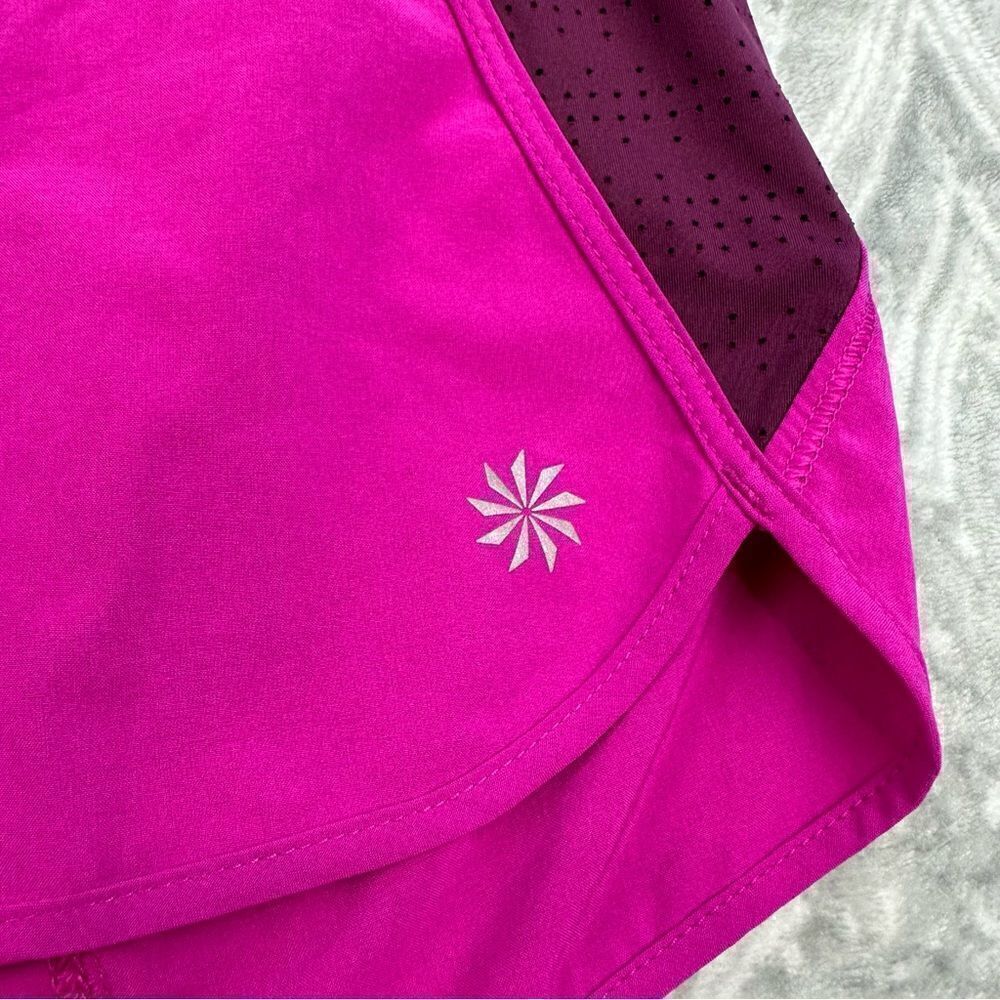 Athleta Track This Run Short - Picture 4 of 5